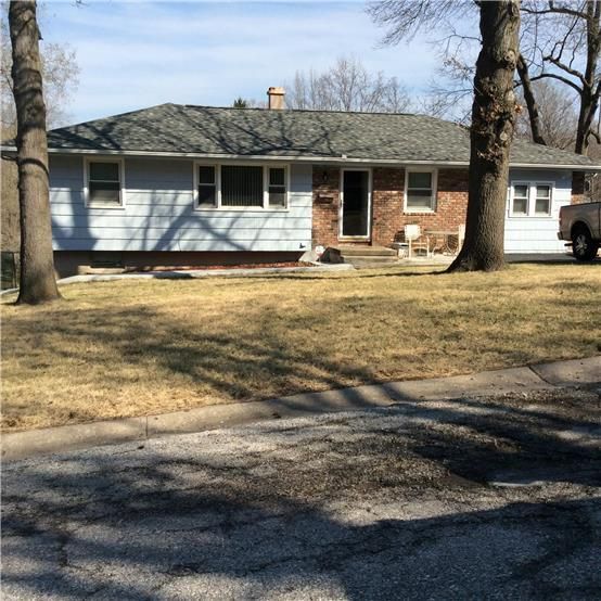 6304 E 103rd St, Kansas City, MO 64134
