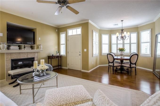 15910 Granada St #120, Overland Park, KS 66085
