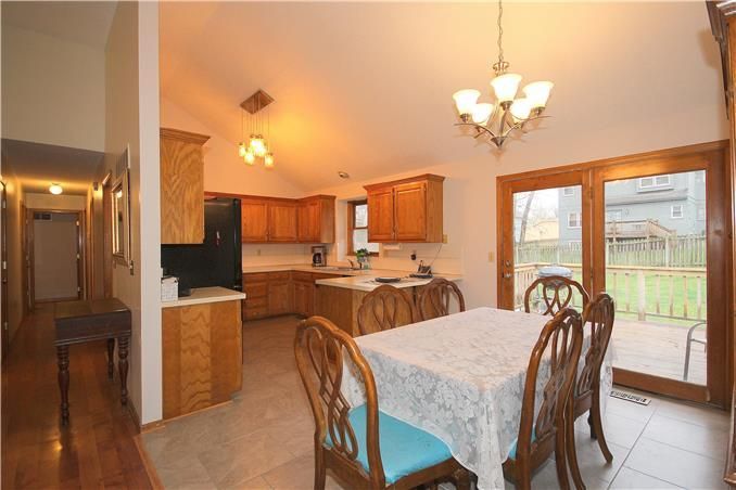 10102 NW 86th Ter, Kansas City, MO 64153