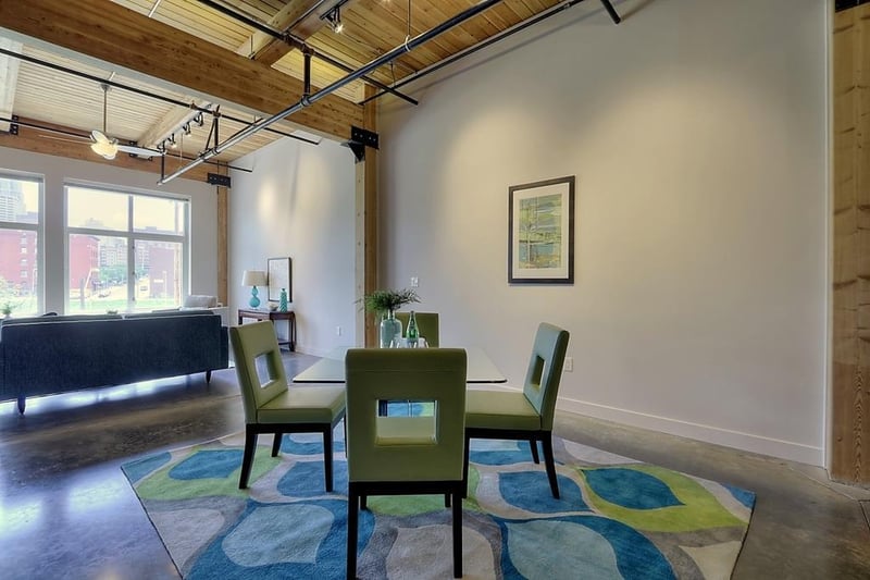 210 W 5th St #209, Kansas City, MO 64105