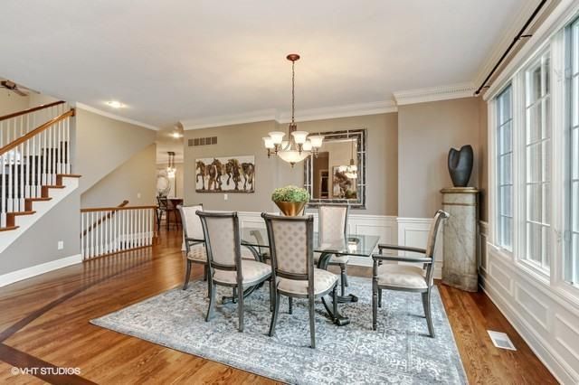 3705 W 154 St, Overland Park, KS 66224