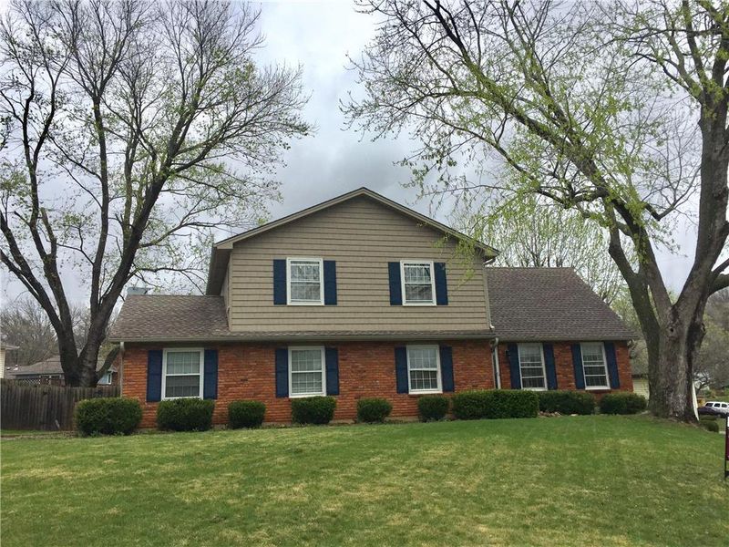 3330 E 105th Ter, Kansas City, MO 64137