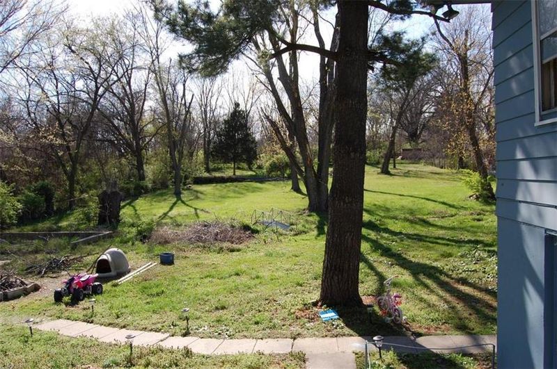 620 S 76th St, Kansas City, KS 66111