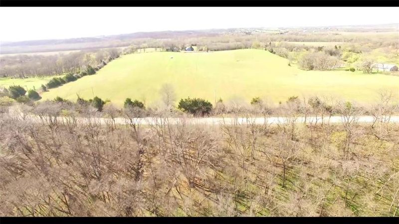 Gooseneck Bend Rd, Platte City, MO 64079