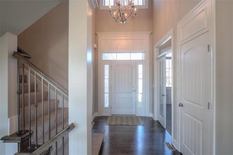 13410 W 169th Ter, Overland Park, KS 66221