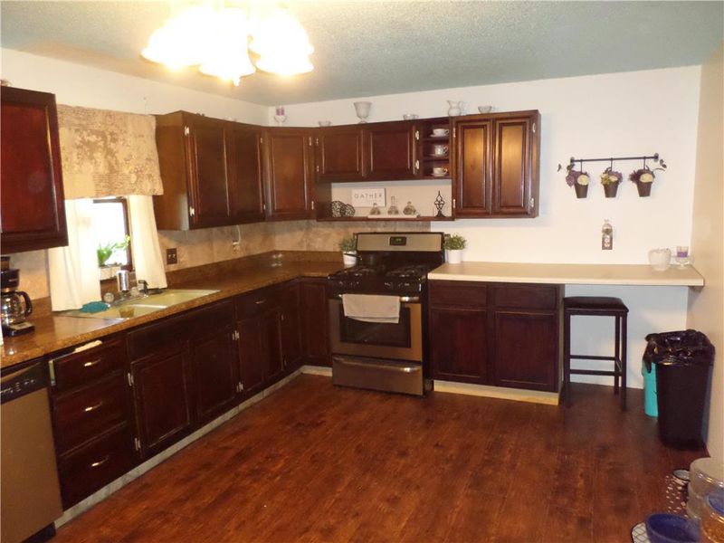 1230 John St, Atchison, KS 66002