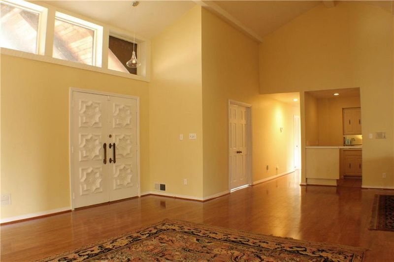 209 Olive St, Kansas City, MO 64124
