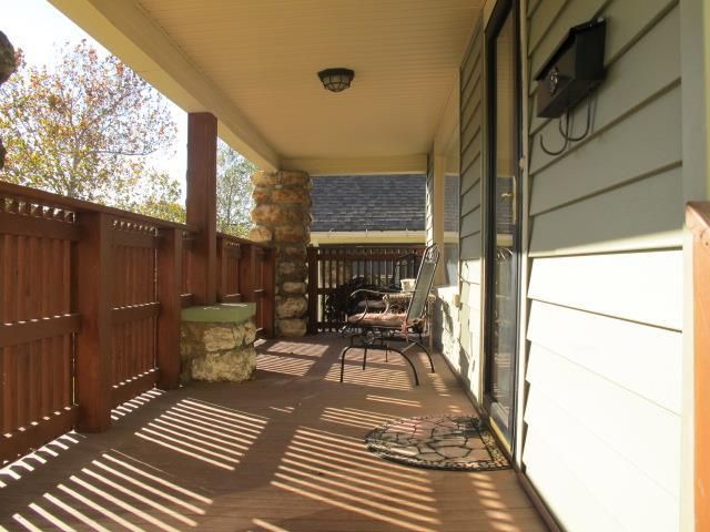706 E 41st St, Kansas City, MO 64110