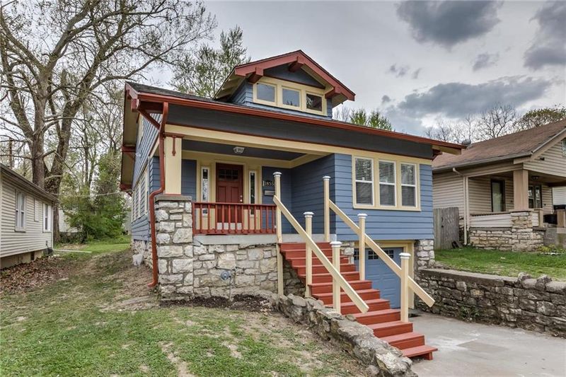1855 E 68th Ter, Kansas City, MO 64132