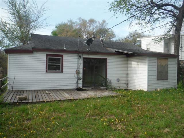 1311 Santa Fe St, Atchison, KS 66002