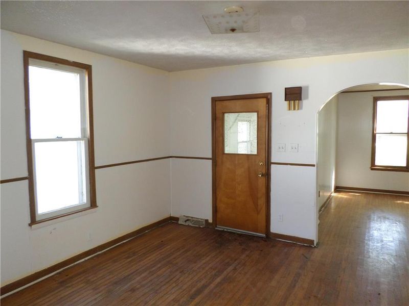 1111 Kearney St, Atchison, KS 66002