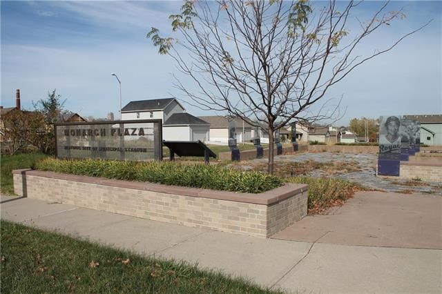 2024 Brooklyn Ave, Kansas City, MO 64127
