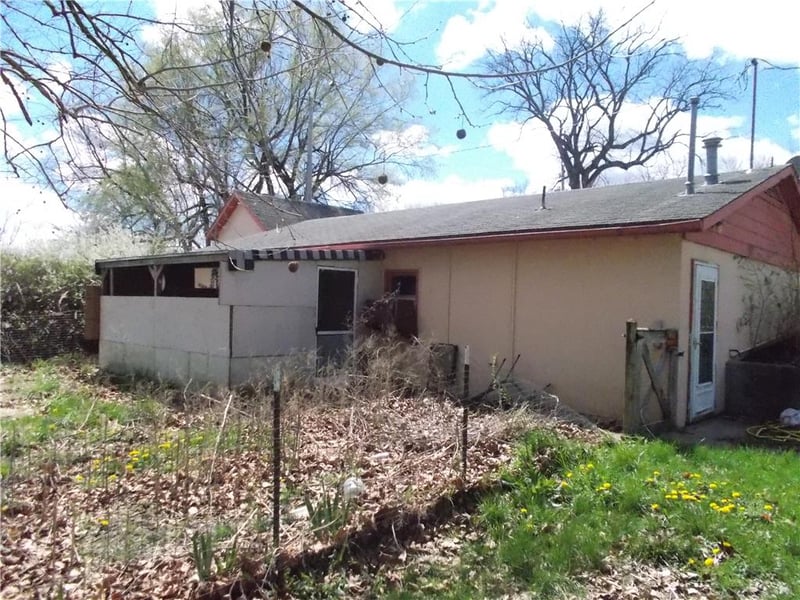 109 Kickapoo St, Muscotah, KS 66058
