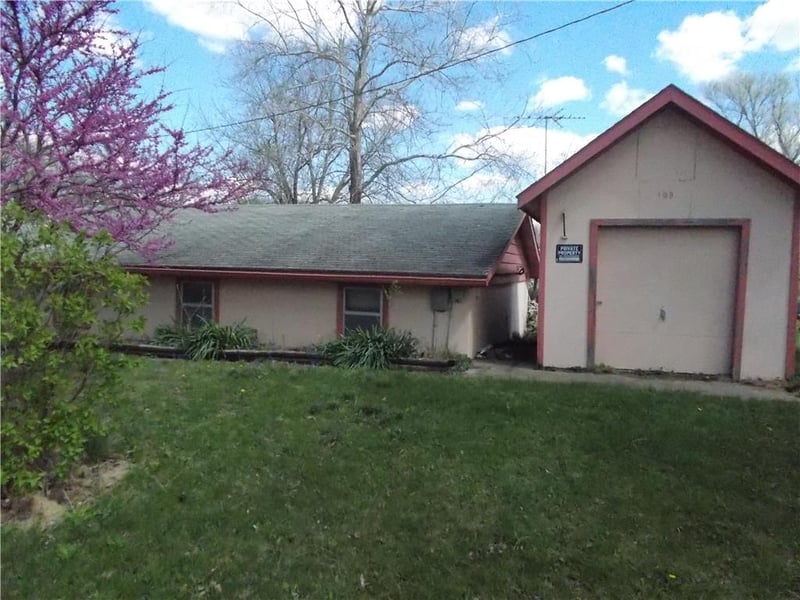 109 Kickapoo St, Muscotah, KS 66058
