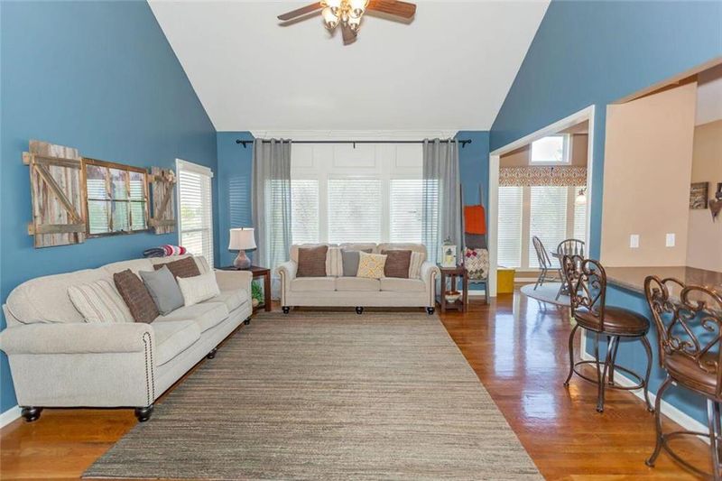23604 W 126th Ter, Olathe, KS 66061