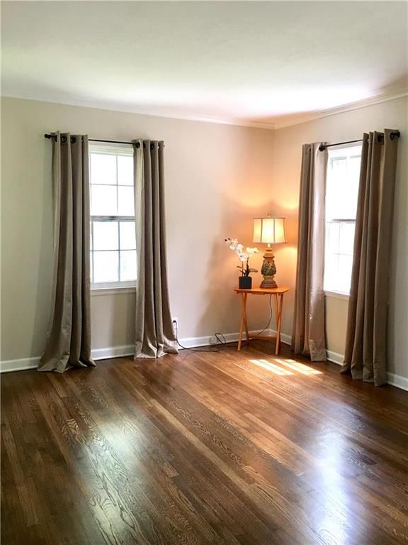 604 W 86th St, Kansas City, MO 64114
