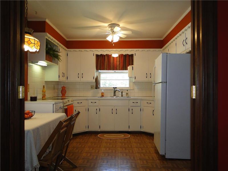 5007 Byrams Ford Rd, Kansas City, MO 64129