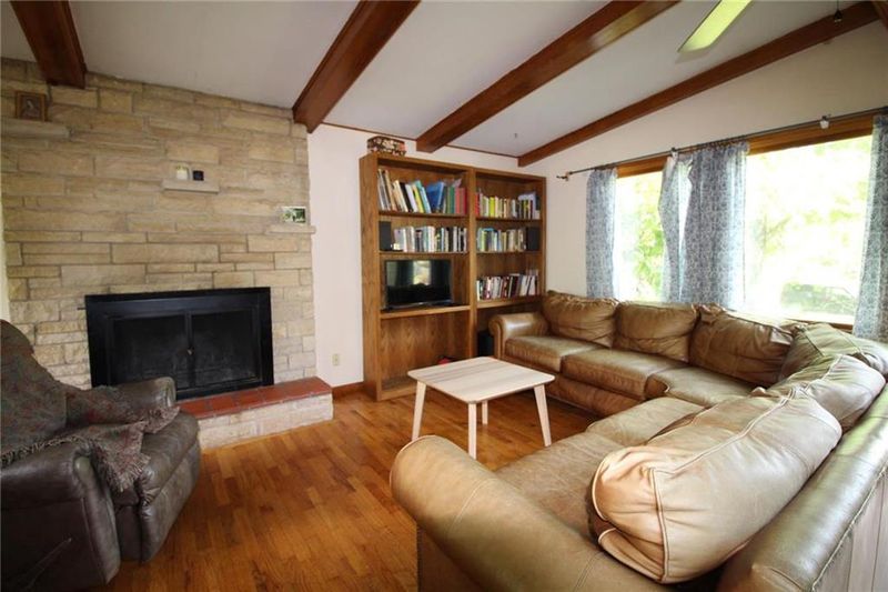 1627 W 21st St, Lawrence, KS 66046
