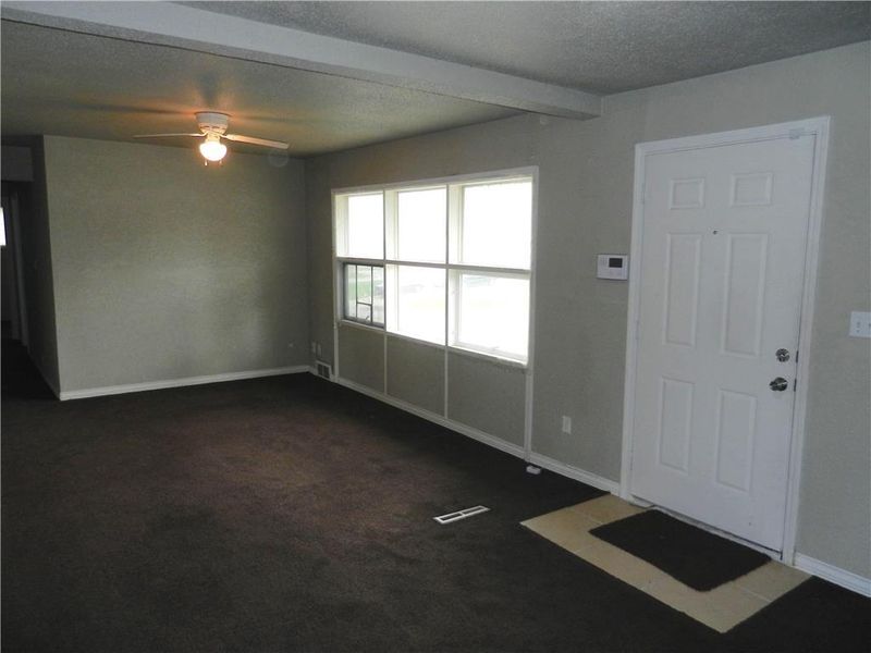 11204 Eastern Ave, Kansas City, MO 64134