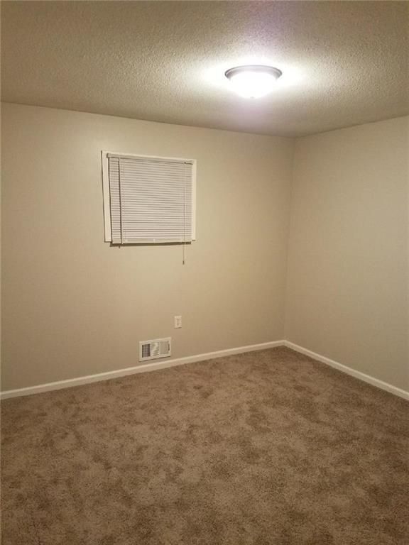 7209 Raytown Rd, Raytown, MO 64133