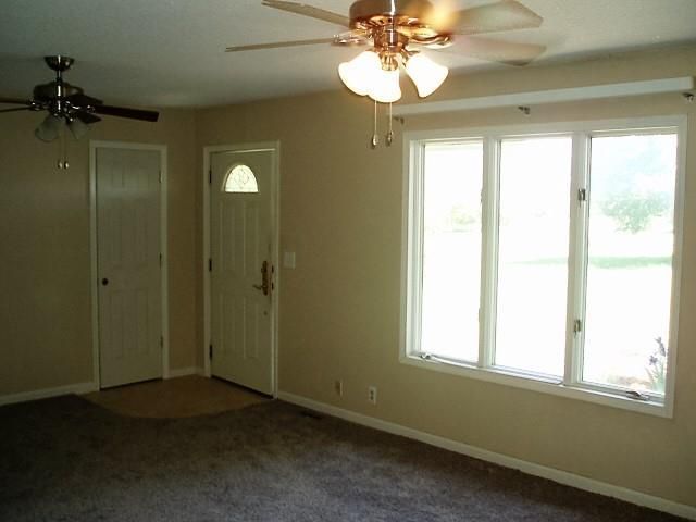 4348 Indiana Rd, Ottawa, KS 66067
