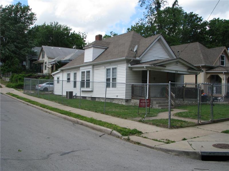 218 Monroe Ave, Kansas City, MO 64123