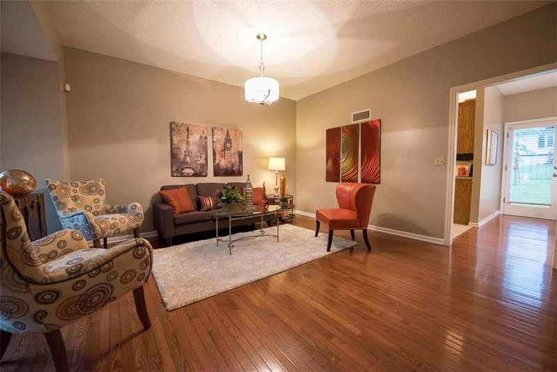 12404 E 59th St, Kansas City, MO 64133