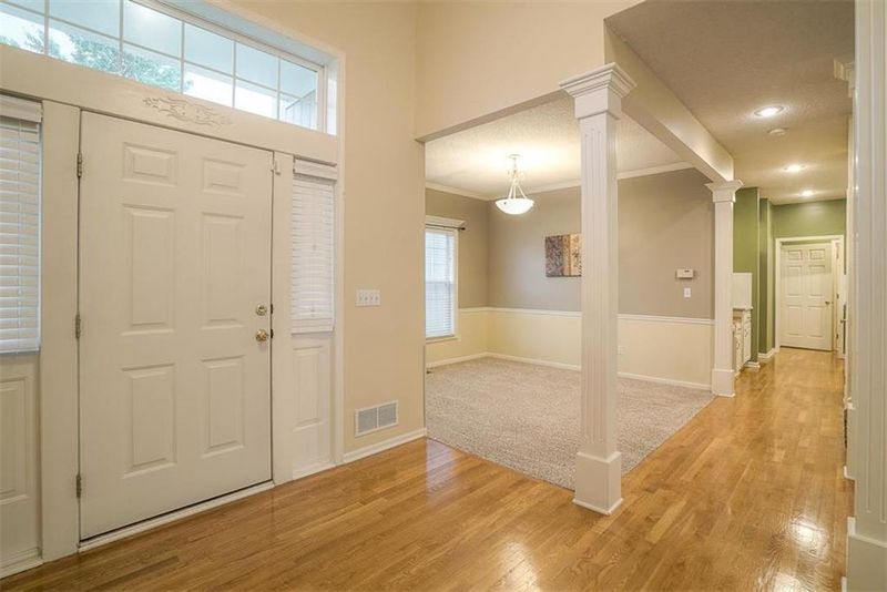 13232 Bluejacket St, Overland Park, KS 66213