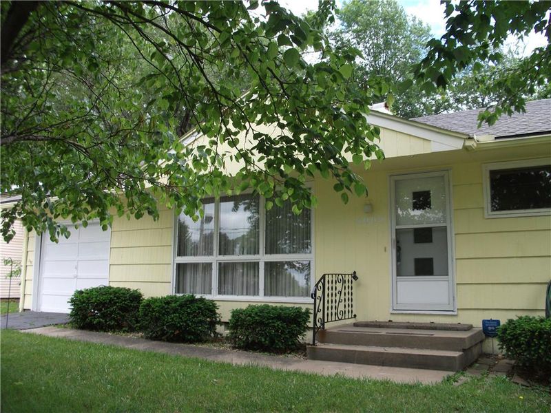 4009 E 106 Ter, Kansas City, MO 64137