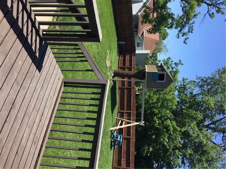 9106 E 97th St, Kansas City, MO 64134