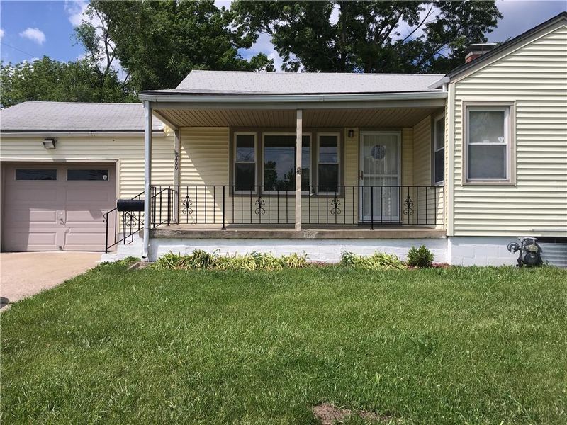 8400 E 55th St, Kansas City, MO 64129