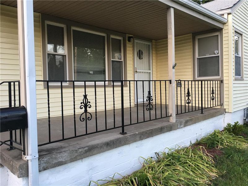 8400 E 55th St, Kansas City, MO 64129