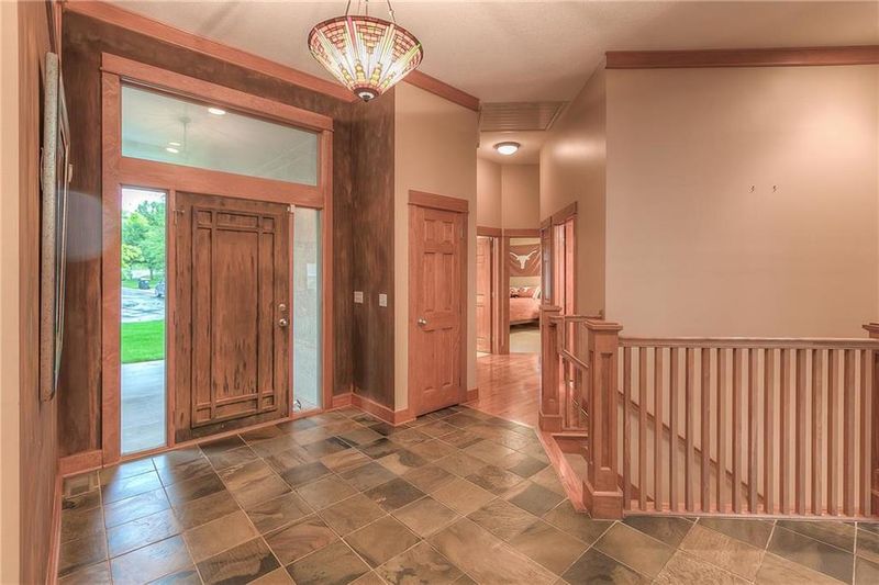 15732 Howe St, Overland Park, KS 66224