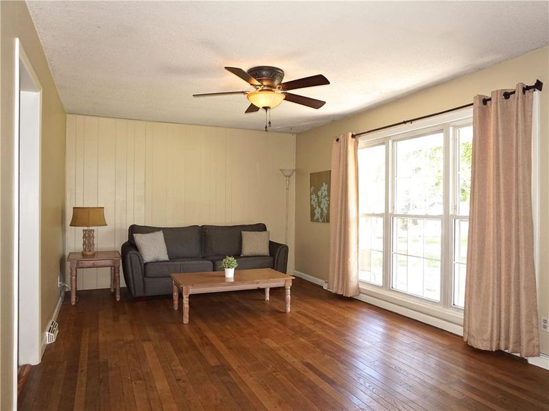 4605 E 114 Ter, Kansas City, MO 64137