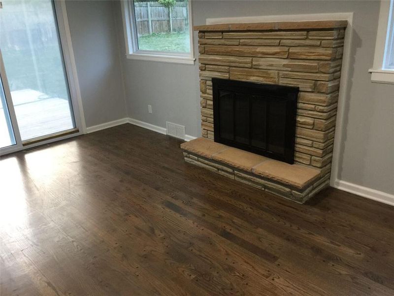 9700 Walnut St, Kansas City, MO 64114