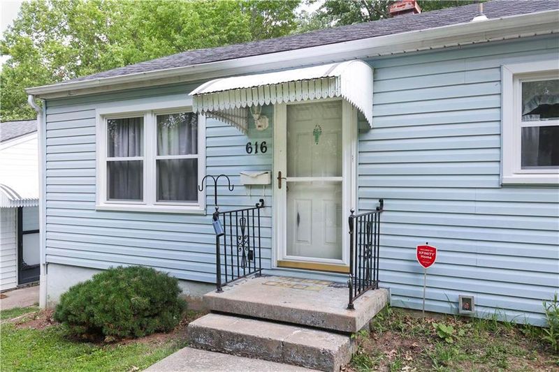616 W Charles Ct, Independence, MO 64055