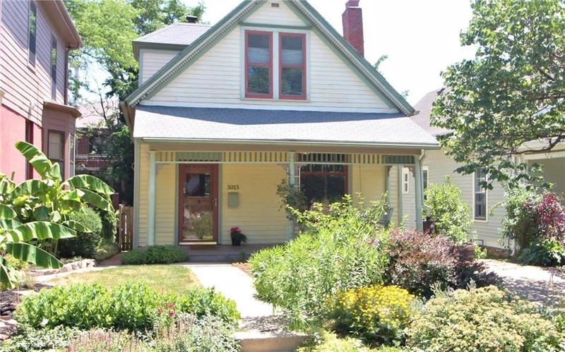 3013 Oak St, Kansas City, MO 64108