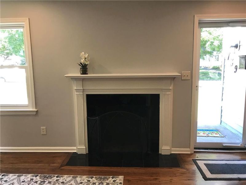 739 E 70th Ter, Kansas City, MO 64131
