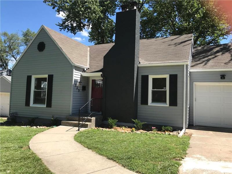 739 E 70th Ter, Kansas City, MO 64131