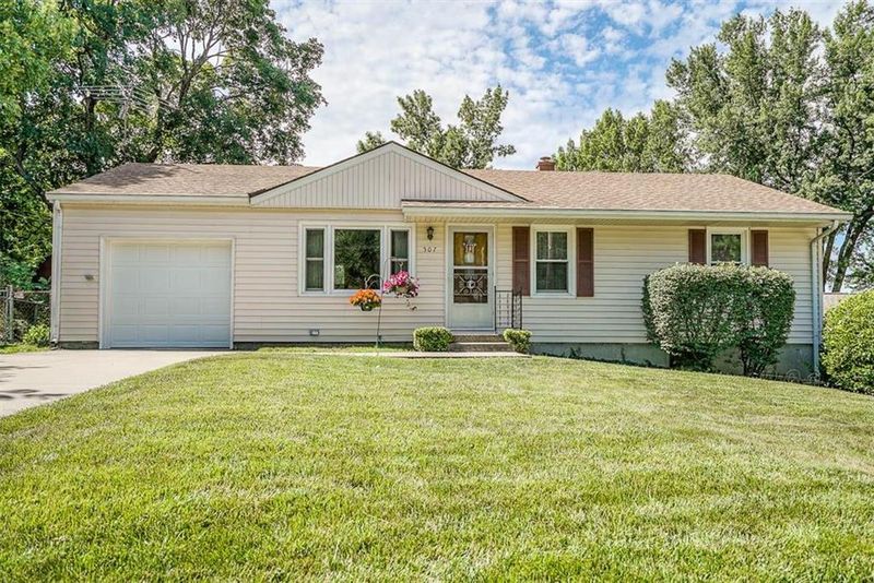 507 NE 41st Ter, Kansas City, MO 64116