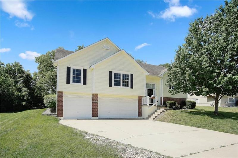 12619 E 58th St, Kansas City, MO 64133