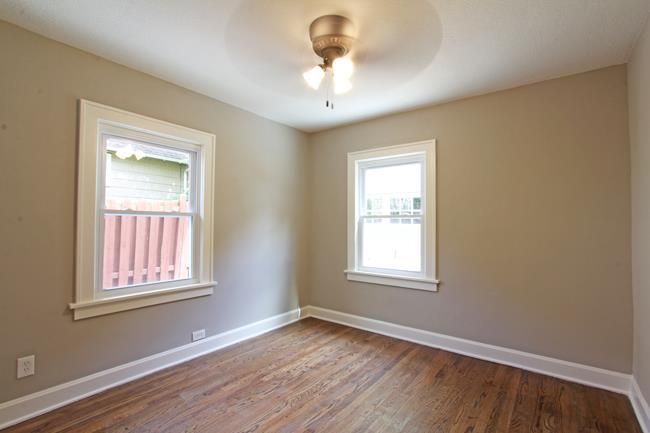 313 E 69th Ter, Kansas City, MO 64133
