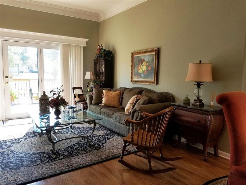 8831 Larson Ave, Kansas City, MO 64138