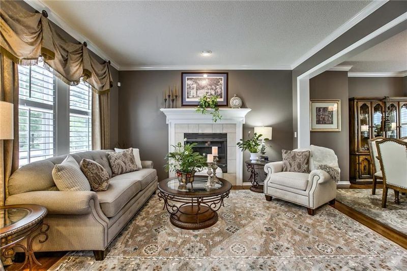 5926 N Bedford Ave, Kansas City, MO 64151