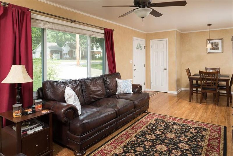 6931 Walmer St, Overland Park, KS 66204