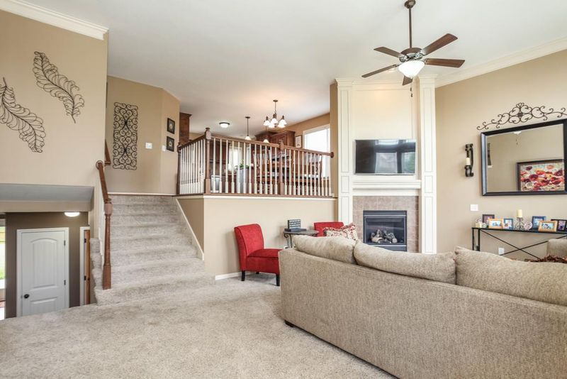 8735 NE 101st St, Kansas City, MO 64157