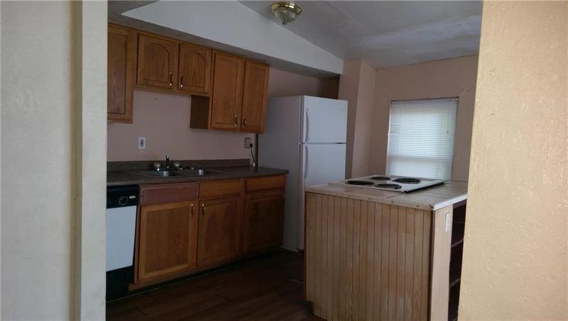 1604 Drury Ave, Kansas City, MO 64127