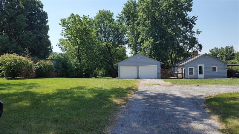 14819 E Mayes Rd, Independence, MO 64050