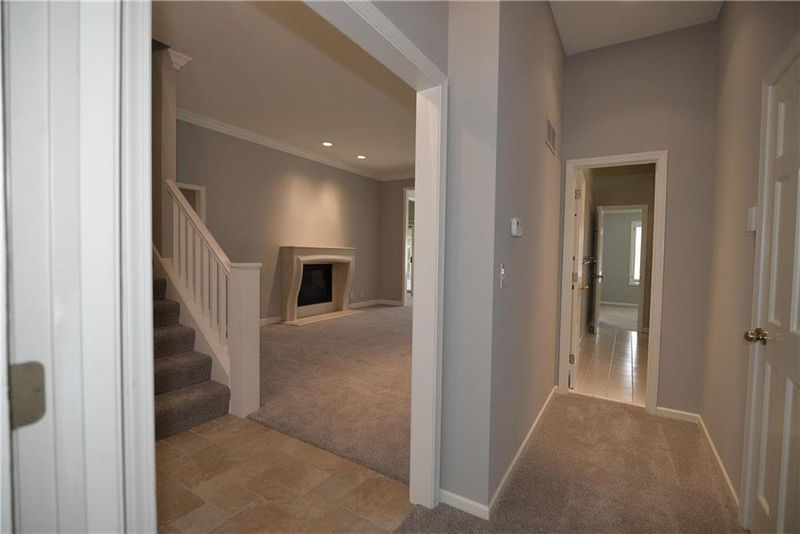 7934 W 118th St, Overland Park, KS 66210