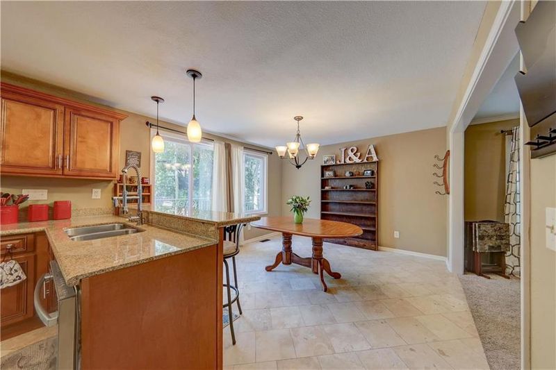 620 E 75th St, Kansas City, MO 64131